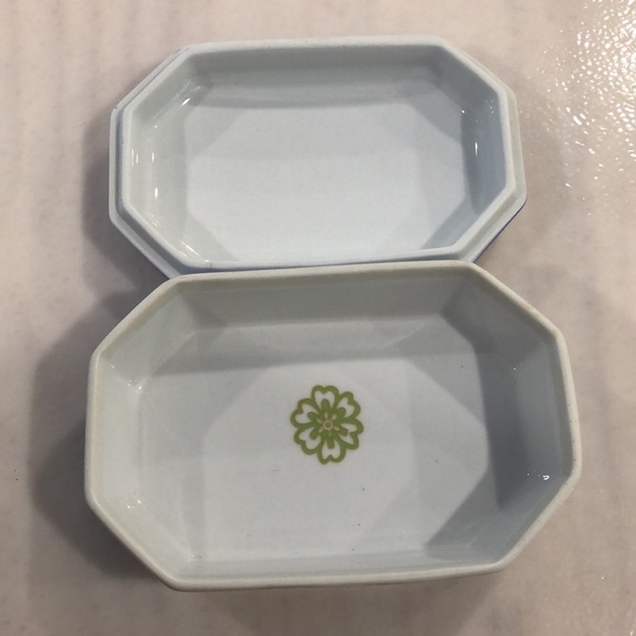 Vintage  Vera Bradley ceramic dish Capri blue paisley Andrea by Sadek - Picture 5 of 10